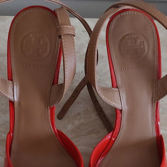 Tory Burch Cork Sandals Size 8 1/2 - Picture 6 of 6